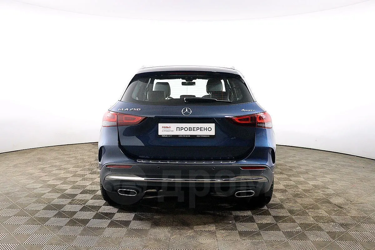 Mercedes-Benz GLA-Class  Image 6