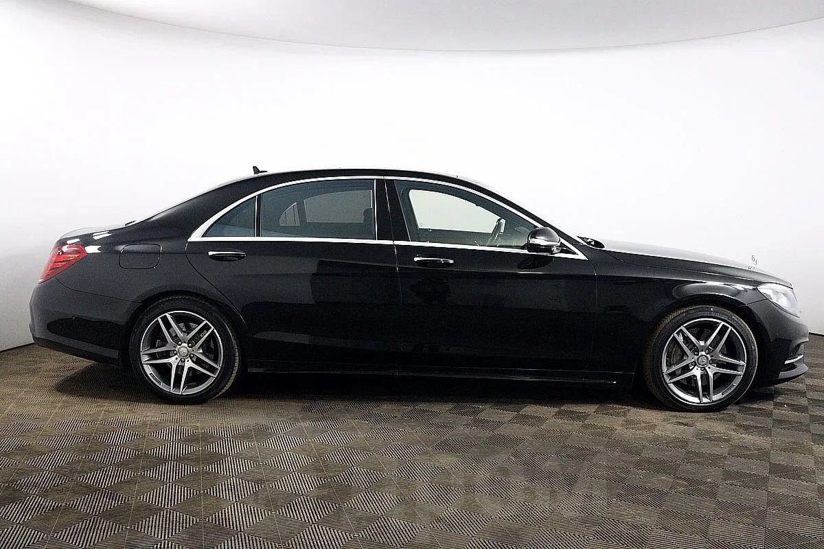 Mercedes-Benz S-Class  Image 4