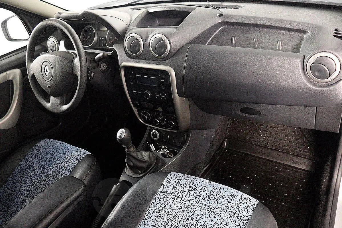 Renault Duster  Image 10