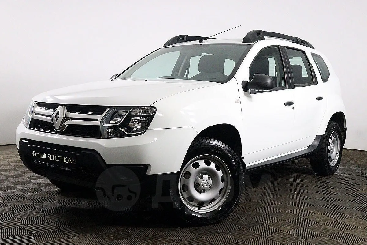 Renault Duster  Image 1