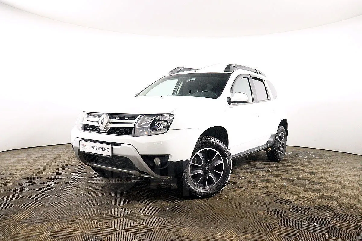Renault Duster  Image 1