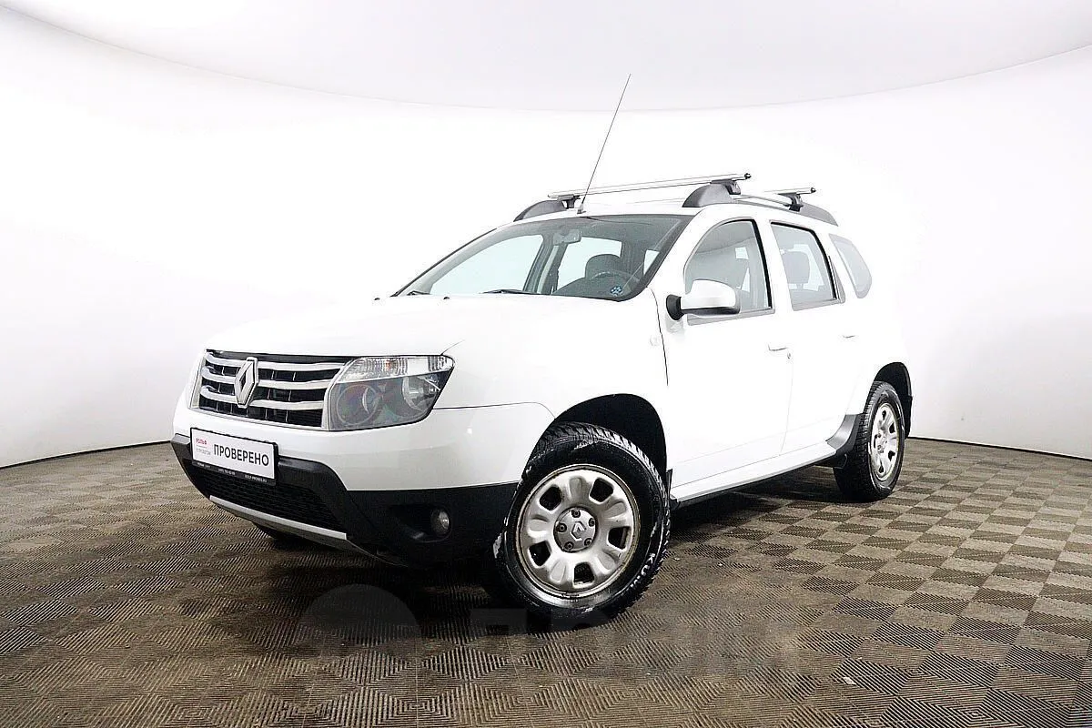 Renault Duster  Image 1