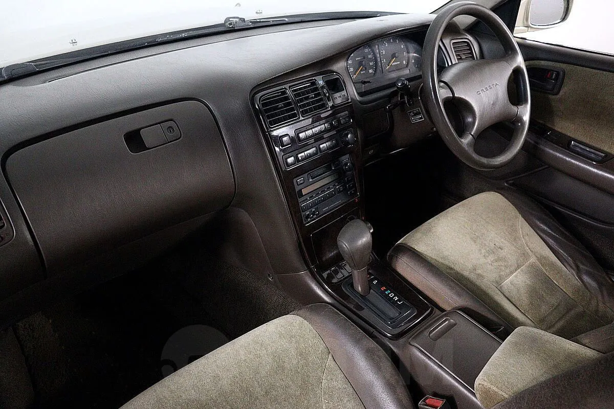 Toyota Cresta  Image 10