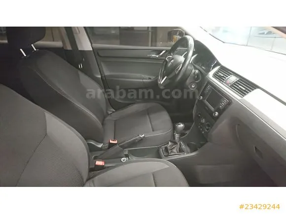 Skoda Rapid 1.2 TSI Ambition Image 10