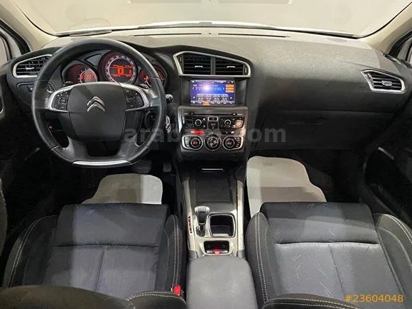 Citroen C4 1.6 e-HDi Exclusive Image 10