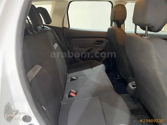 Dacia Duster 1.5 BlueDCI Comfort Image 10