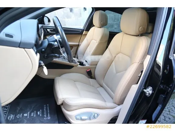 Porsche Macan 2.0 Image 10