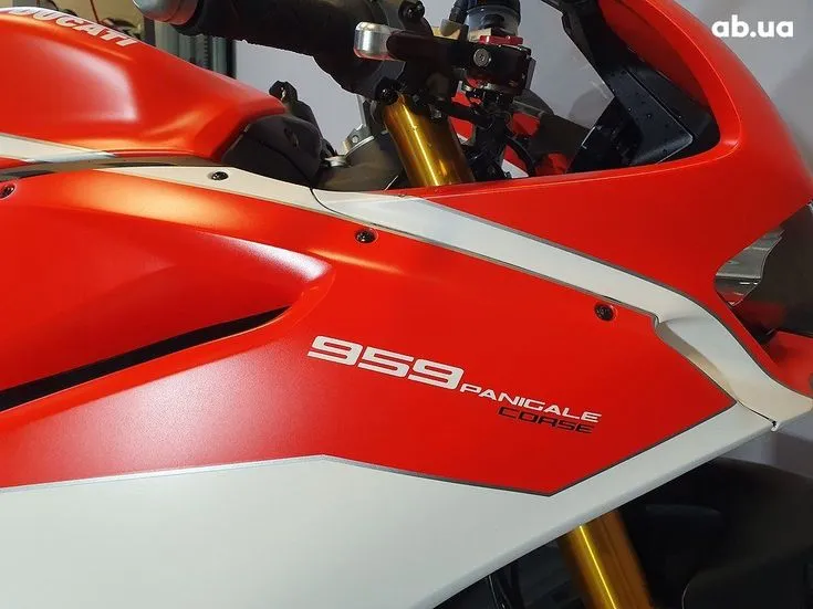 Ducati 959  Image 2