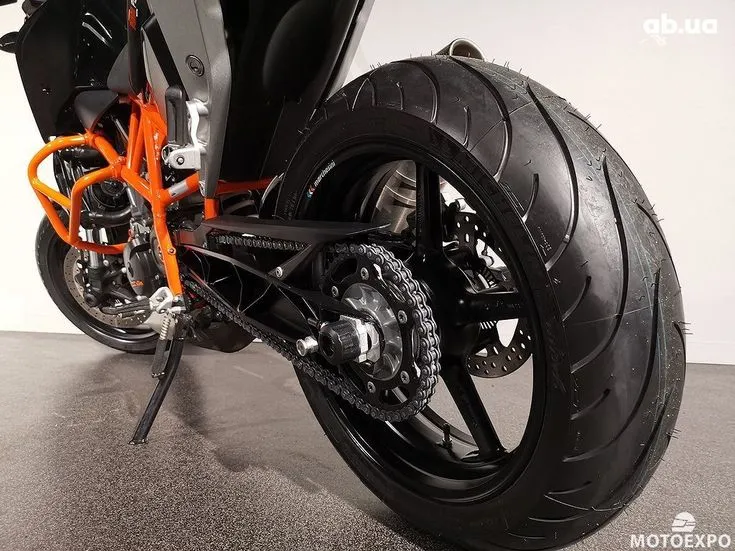 KTM 690  Image 9