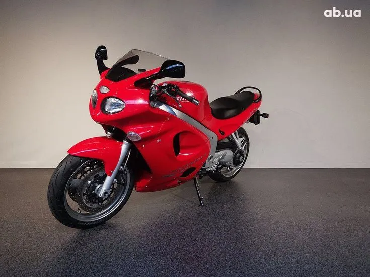 Triumph Sprint  Image 1